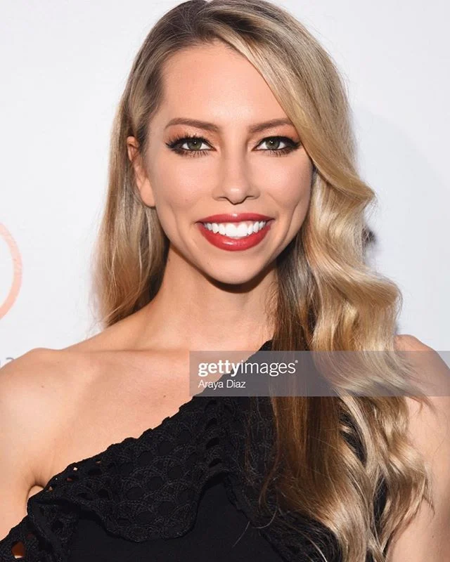 @susangkomen X @goodhumanfoundation ❤️ Last night&rsquo;s #cleanbeauty by @beautycounter | Hair by the brilliant @luissantelices