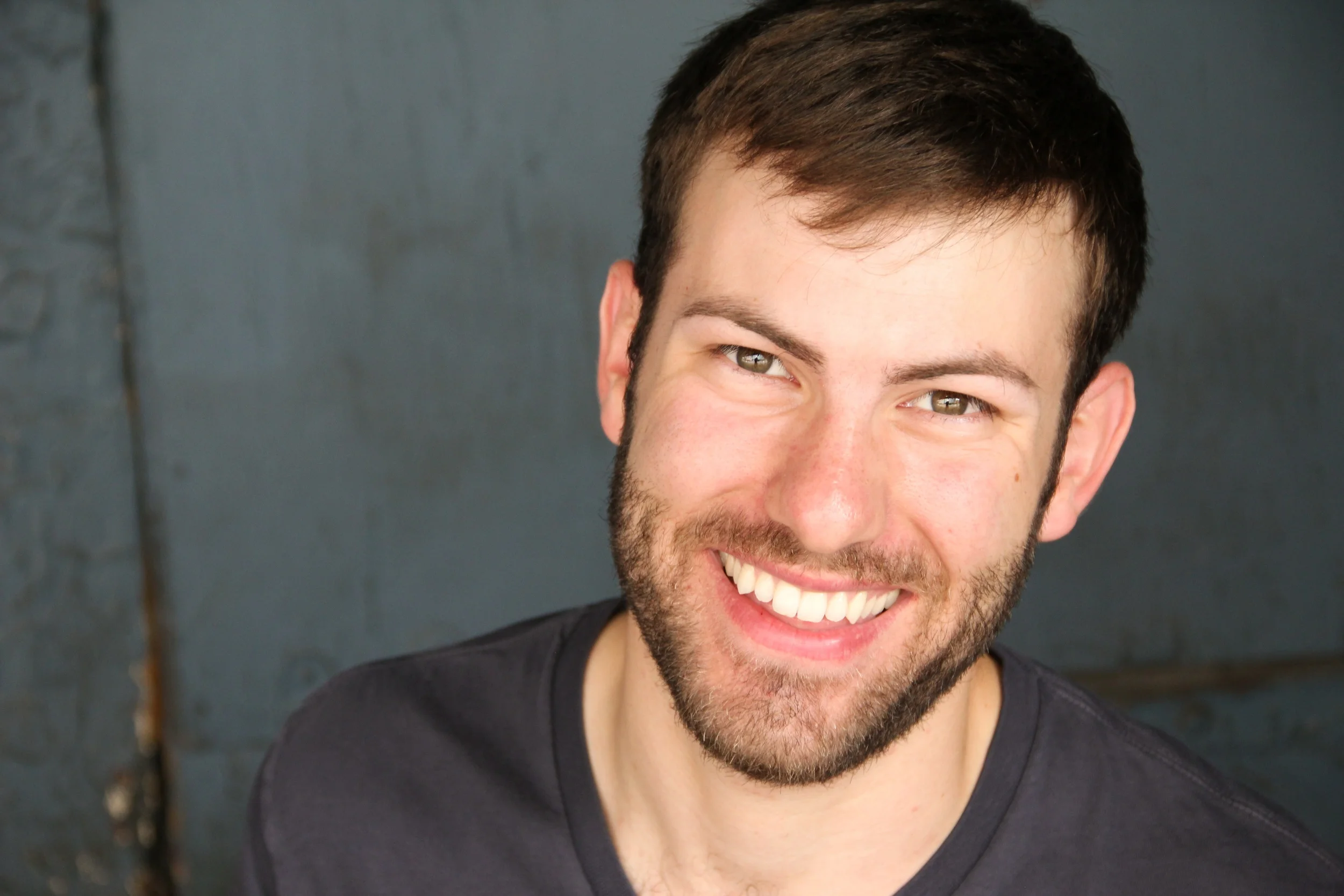 Brett Aresco joins the cast of L.A. LIGHTS FIRE.