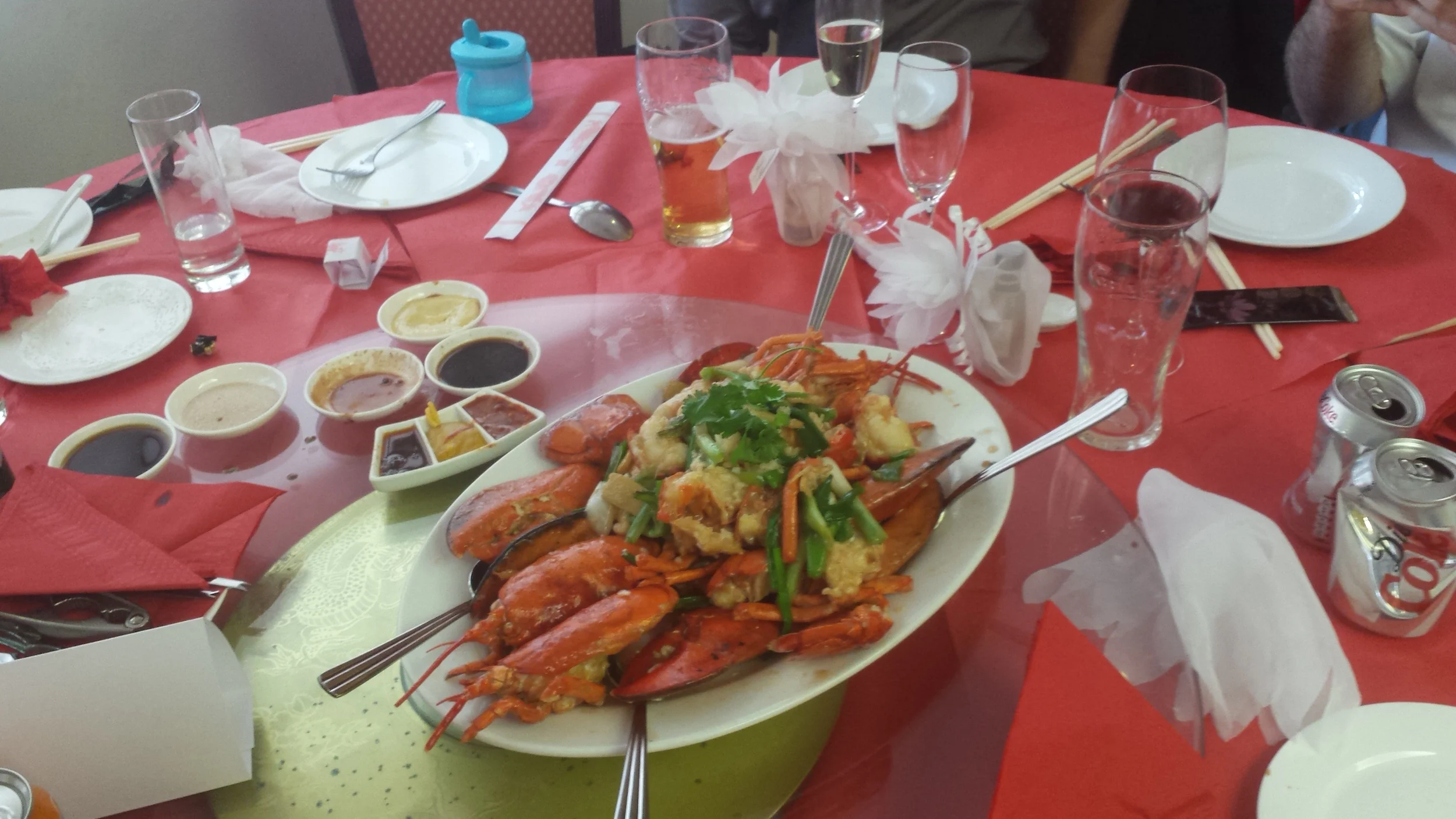 This is the lobster from my sister's wedding banquet. One of many lobsters actually. And yes, it was delicious.