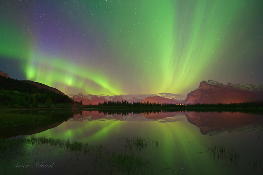 Northern Lights Banff: Where & When to See the Aurora Borealis