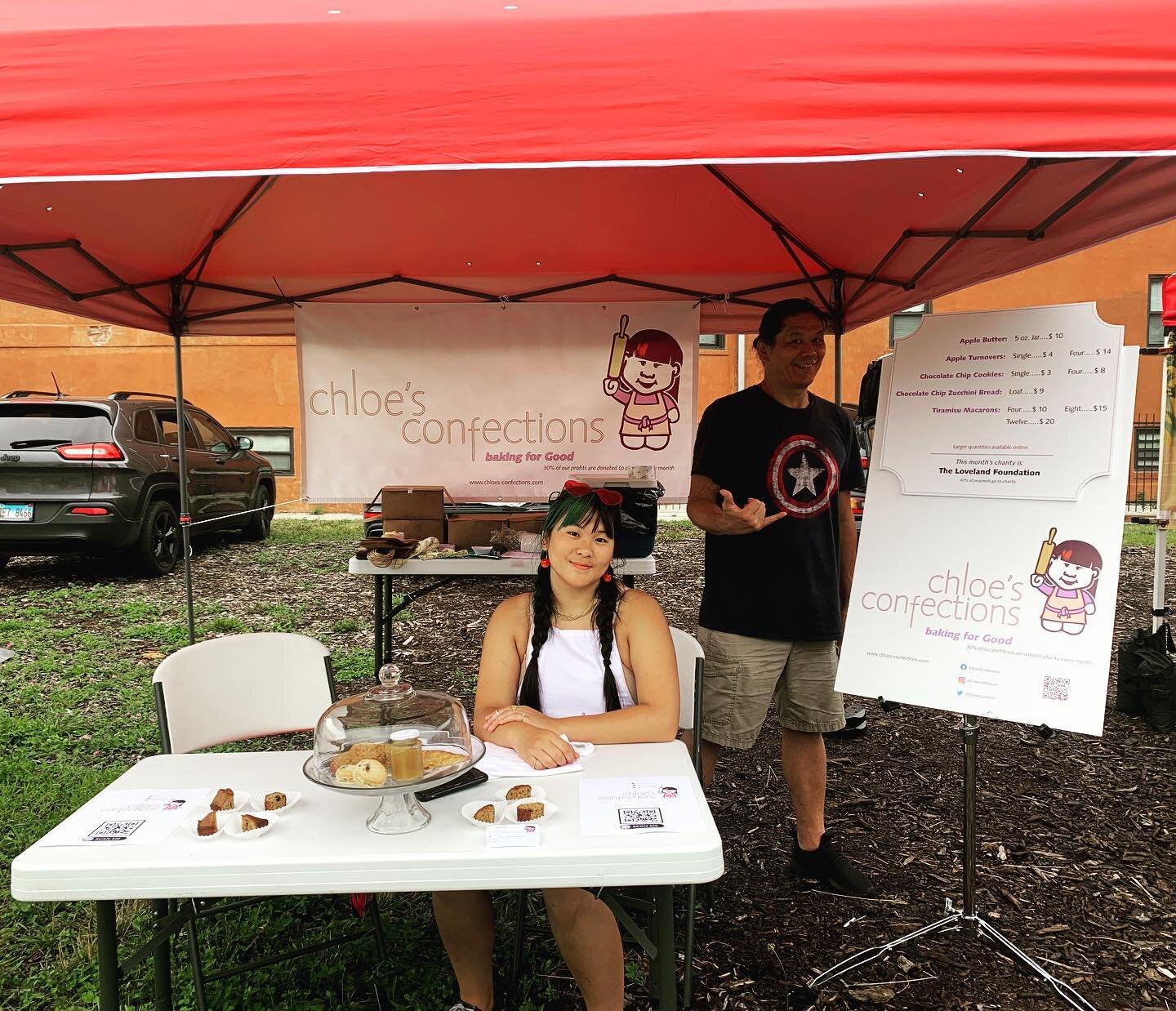 Today we our spotlighting our wonderful vendor Chloe Ma of @chl.oesconfections! Hurry over to the Bronzeville Farmers Market, open today from 10am to 2pm, to try some delicious baked goods! Thirty percent of their profits go to charity, so you can fe