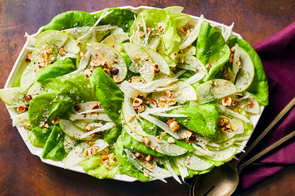 Fennel Apple Salad with Hazelnut