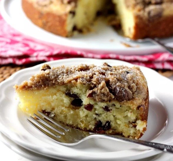 Dried Cherry Cake