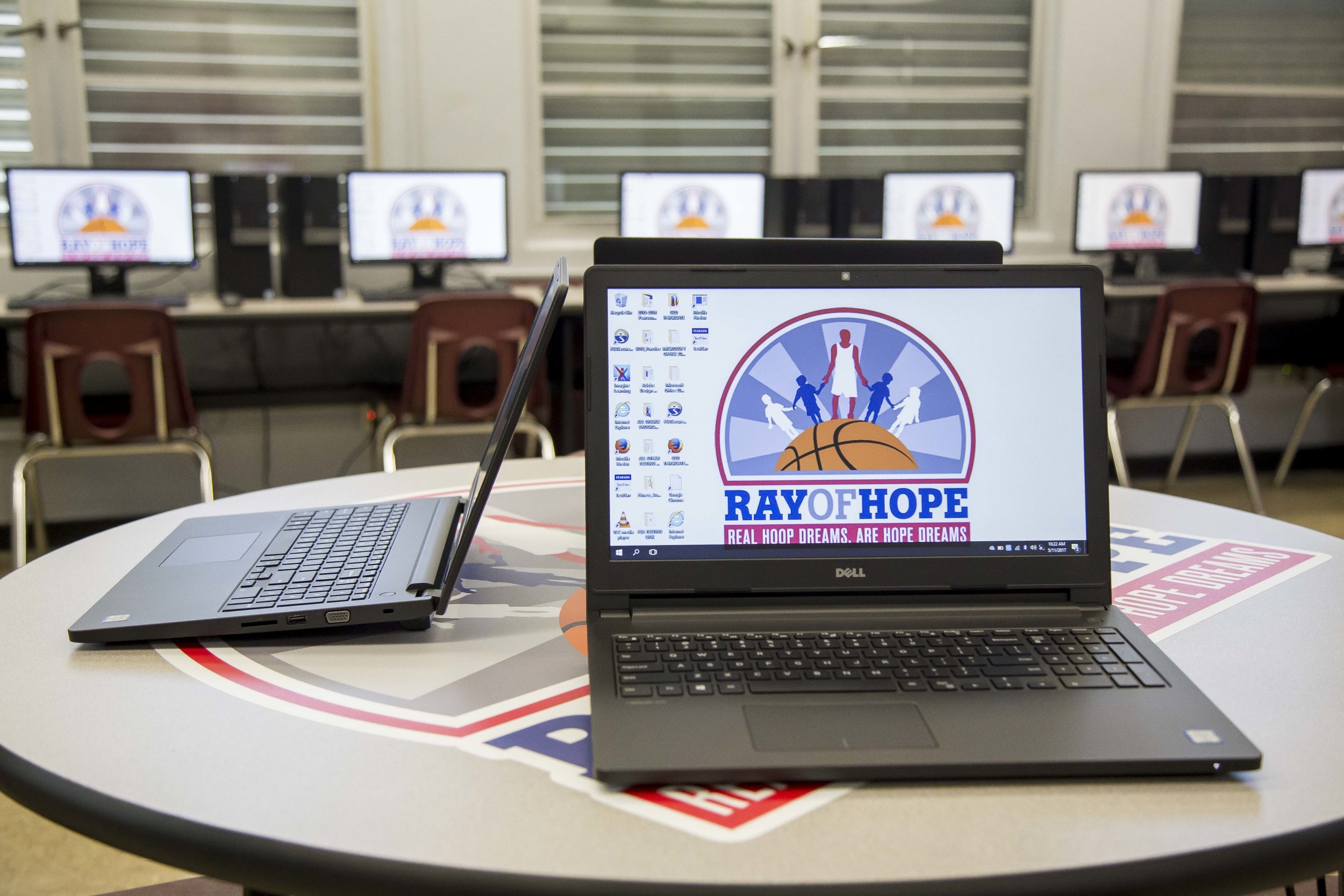 Ray Allen Computer LabHorace Mann Middle05_11_2017Jimmy Abraham_MDCPS_40.jpg