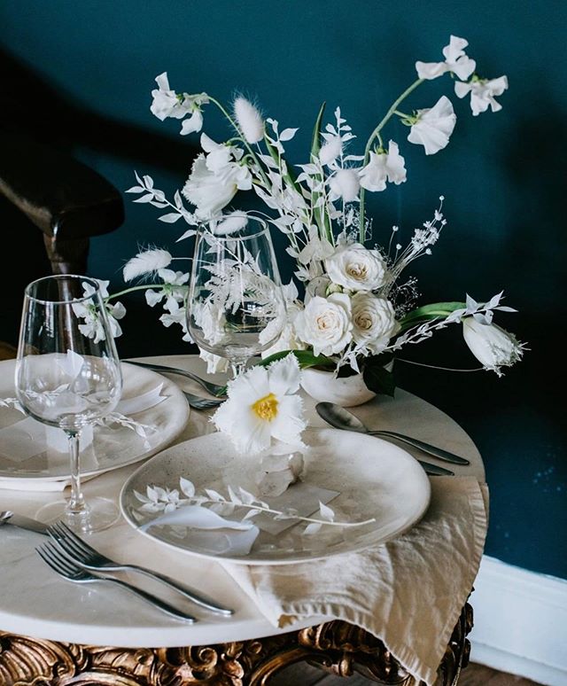 @pantone of the year. we see you. If only every table for two looked this romantic. 💙
.
.
.
.

Photographer + Creative Direction - @coreylynntucker
Venue - @thelinbeachhouse 
Hair - @upstyle.co - @lindsay.upstyle 
Make-up - @ericatmartell 
Jumpsuit 