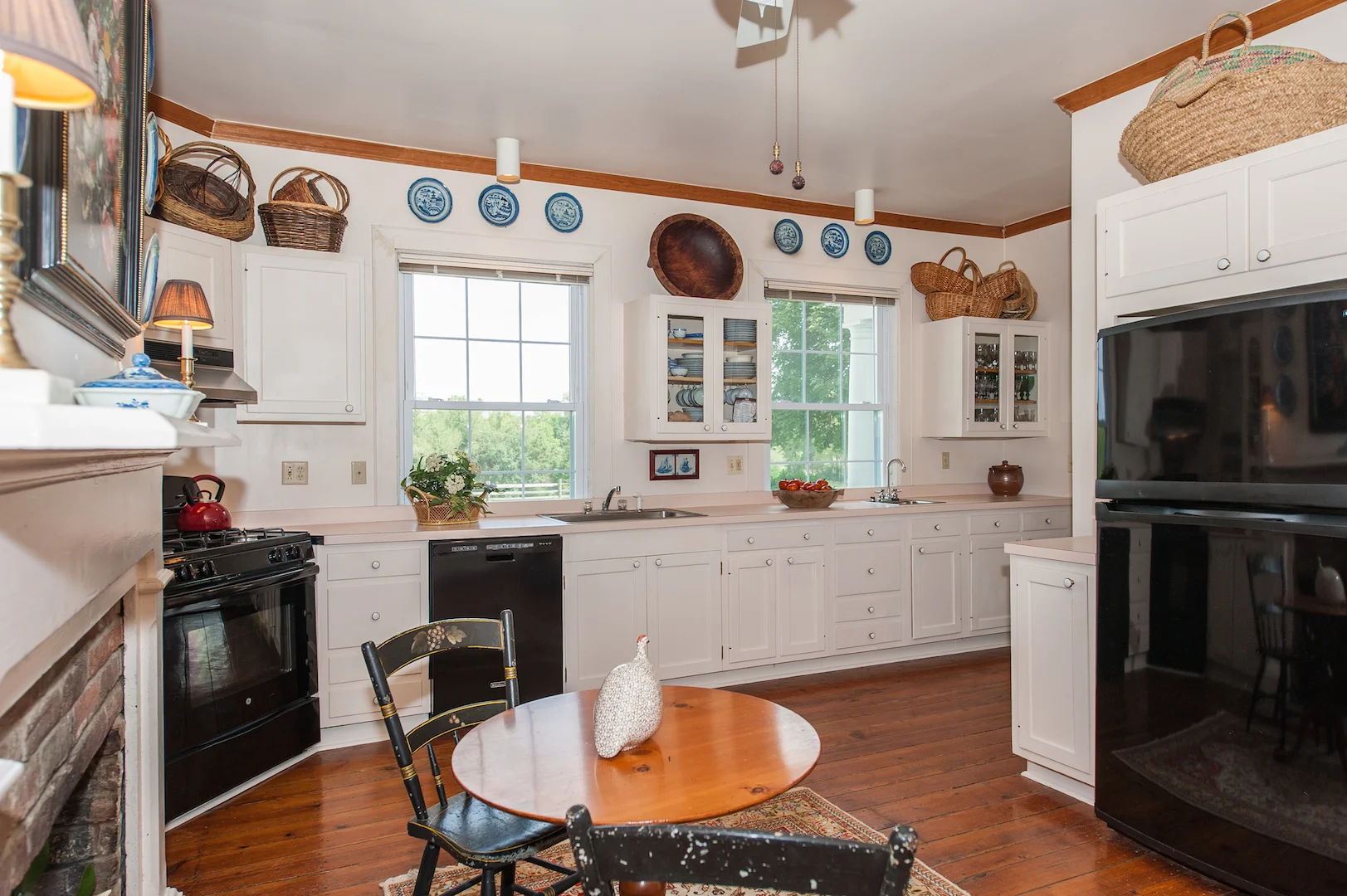 Country Kitchen