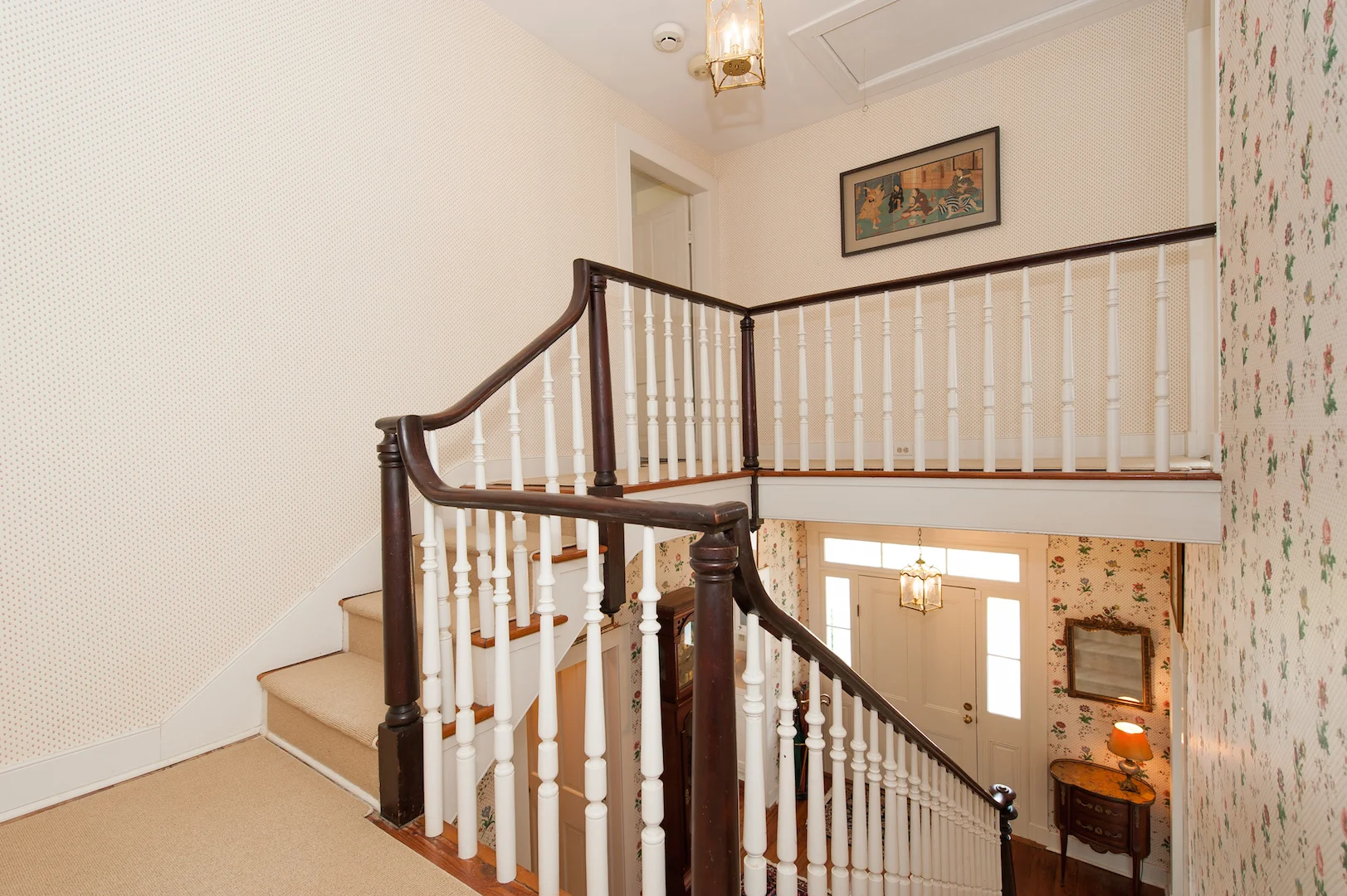 Upper Level Landing