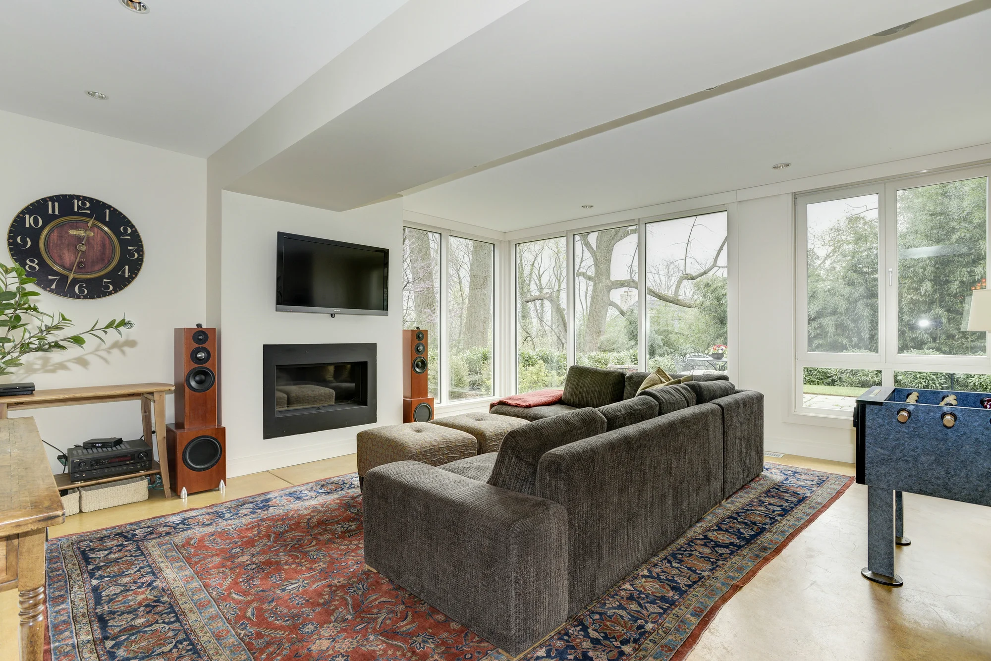 Recreation Room with Gas Fireplace