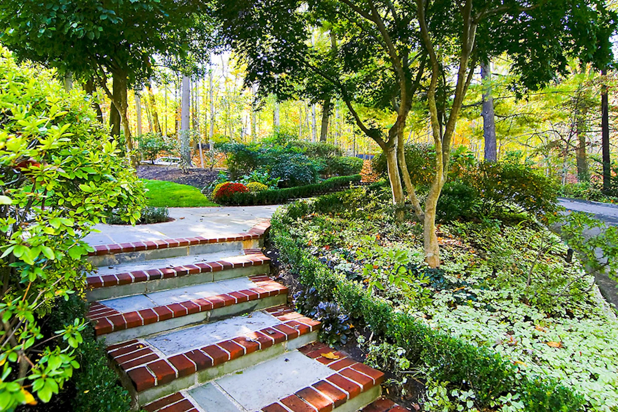 Landscaped Walkways