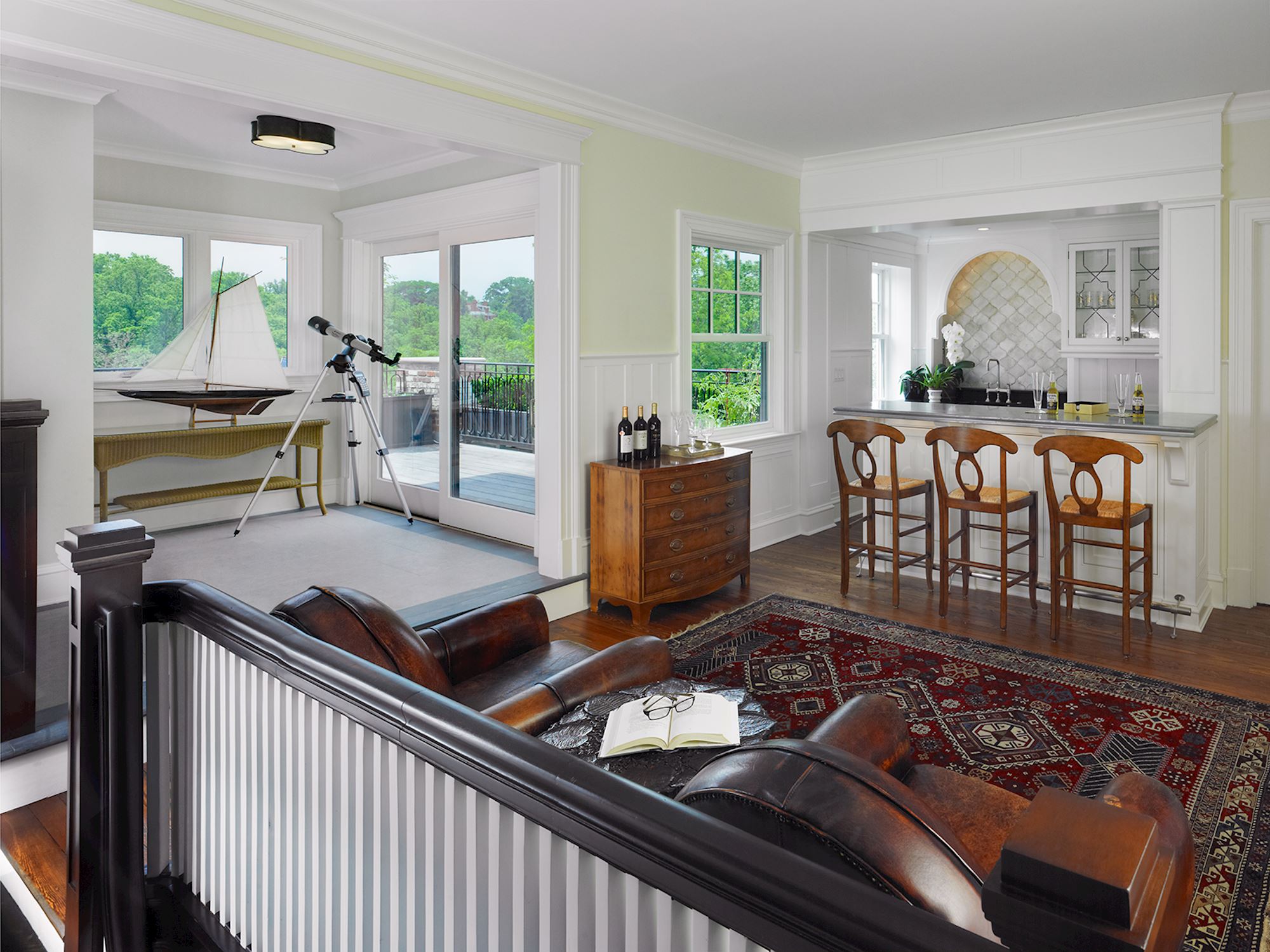 Entertaining Suite w/Full Service Bar & Powder Room