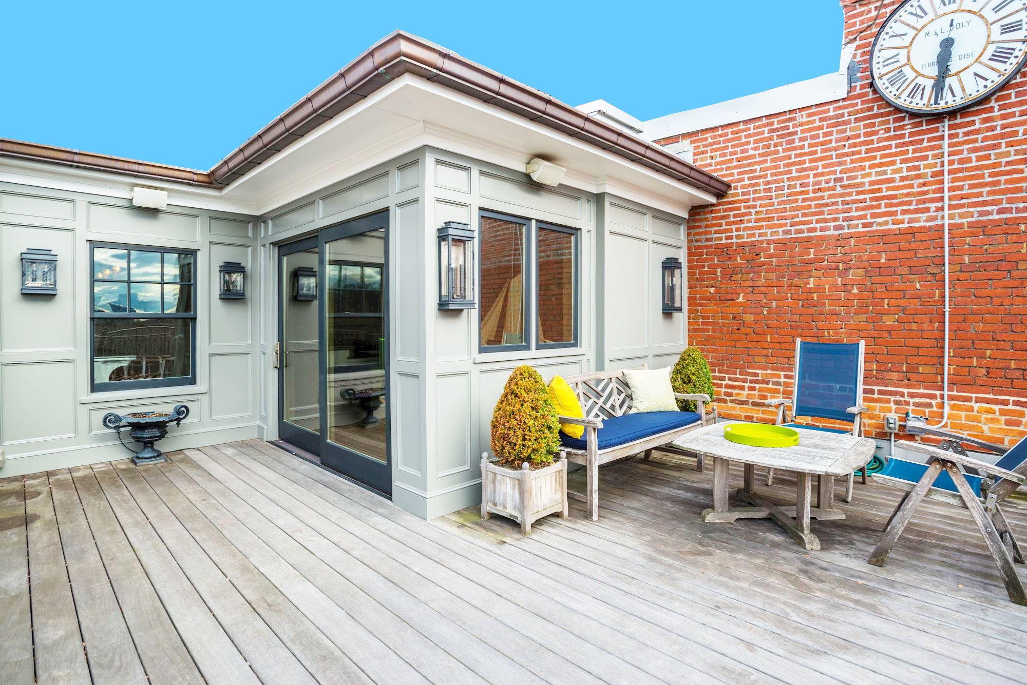 Roof Terrace with Views to Virginia