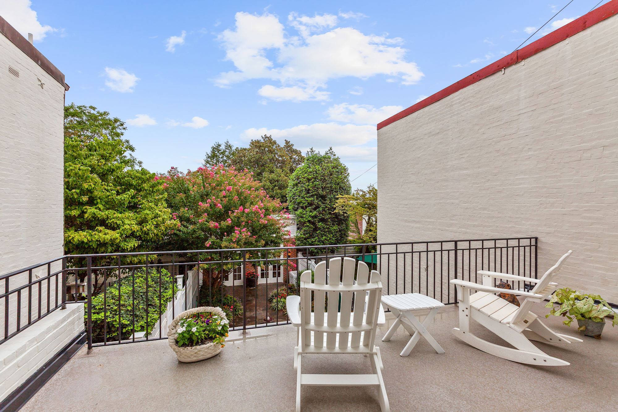 Master Bedroom opens to Terrace