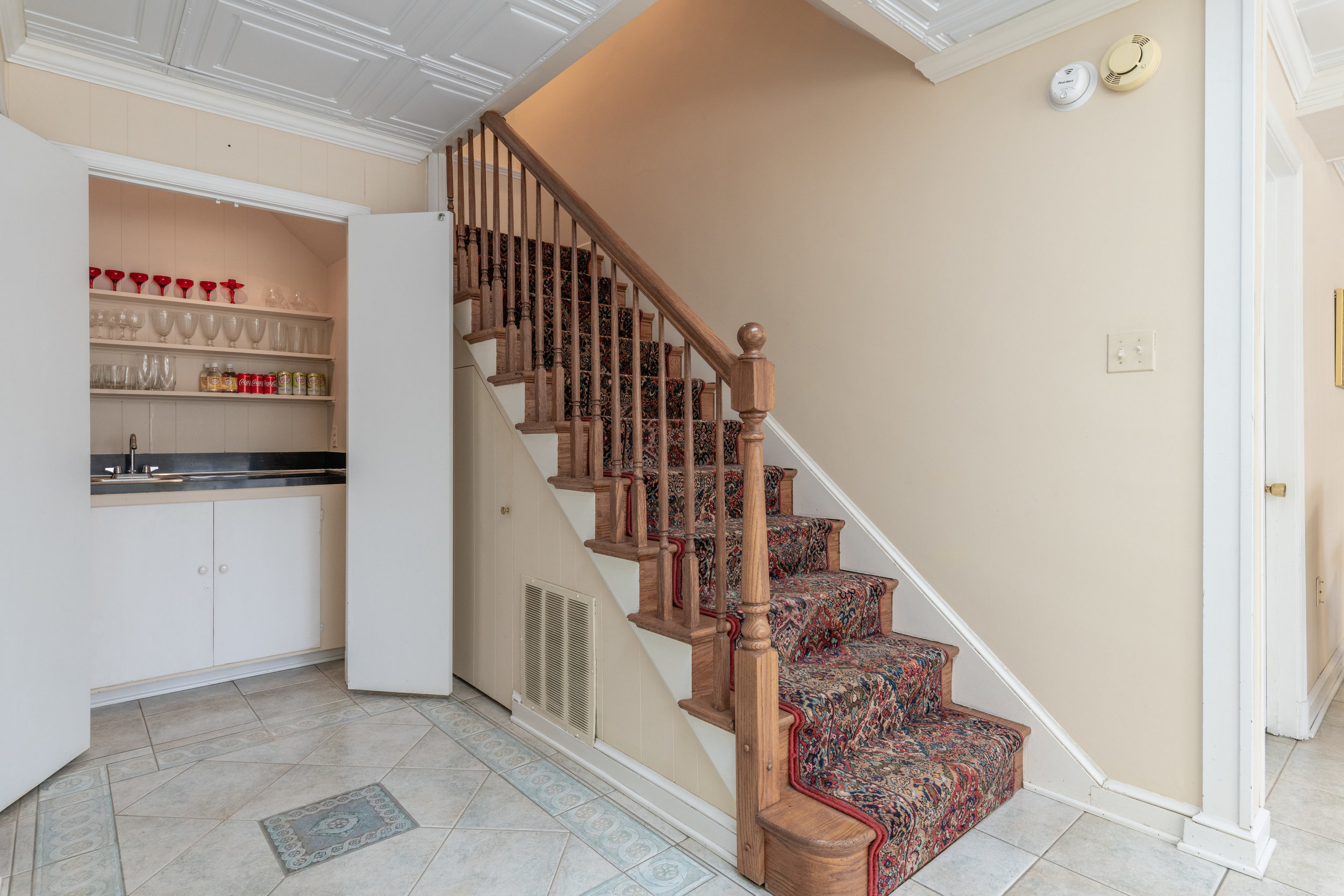 Lower Level Wet Bar