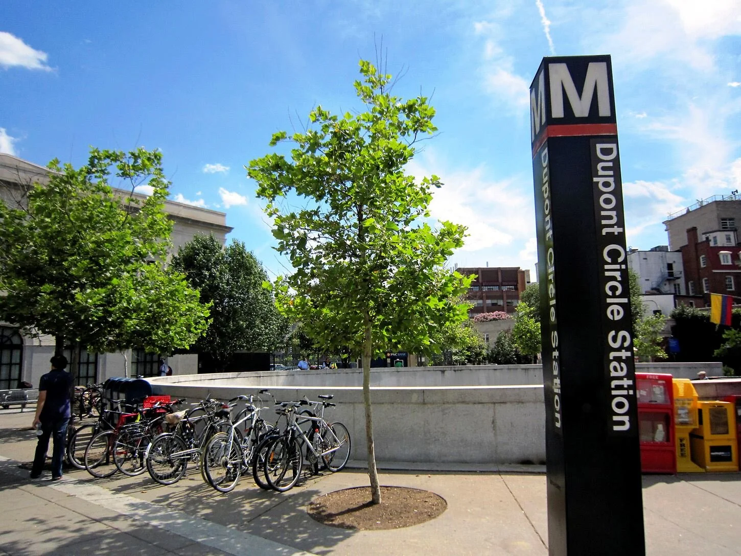 Steps to Dupont Circle Metro