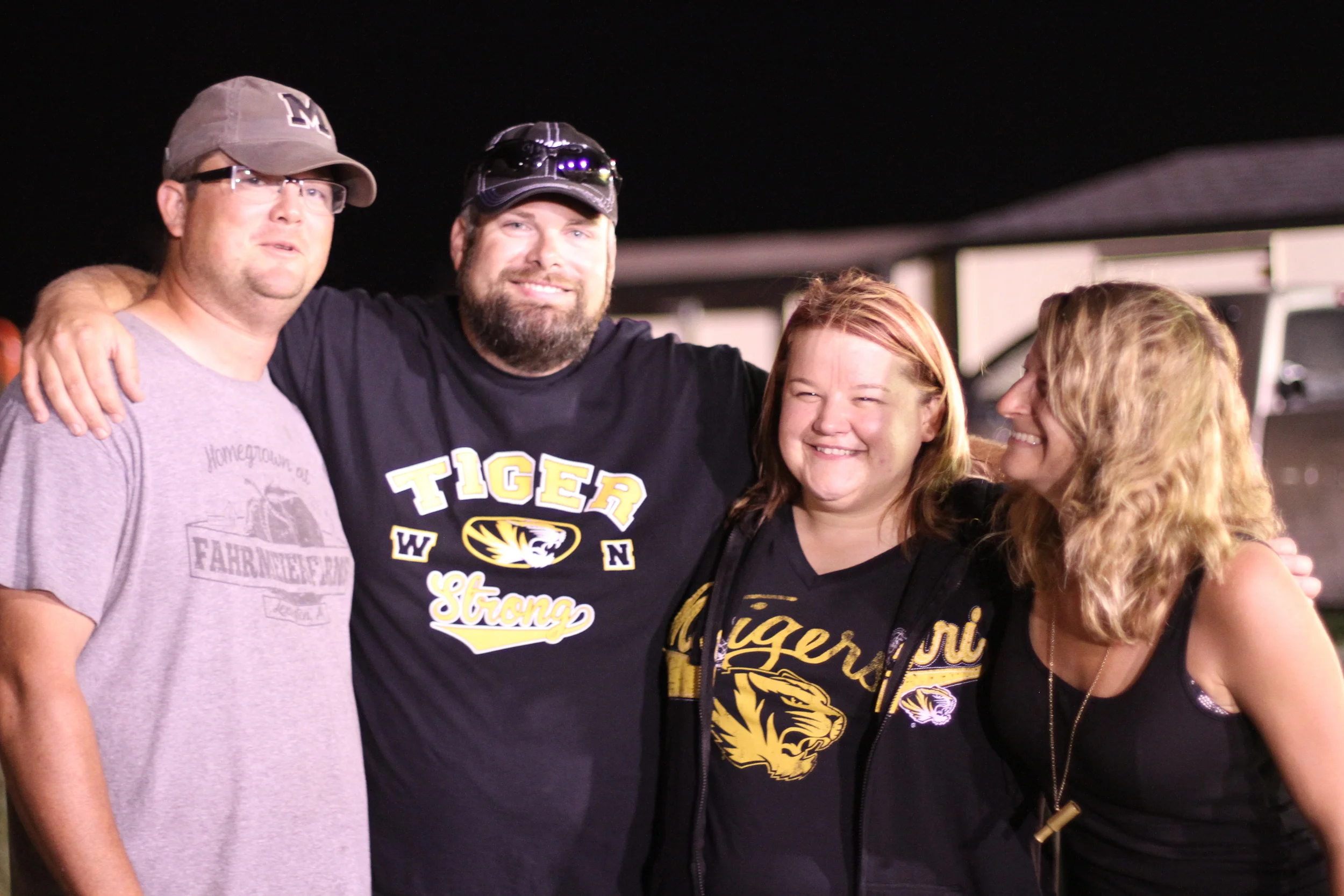 By the way, the other guy with Bret, Jennifer & I here is Kyle. He's the one who told me all about the gossip chain back in the day. He's a great man and I was proud to see him with everyone.