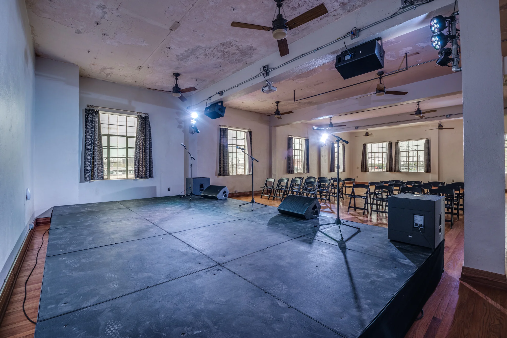 Paramount Room-17.jpg