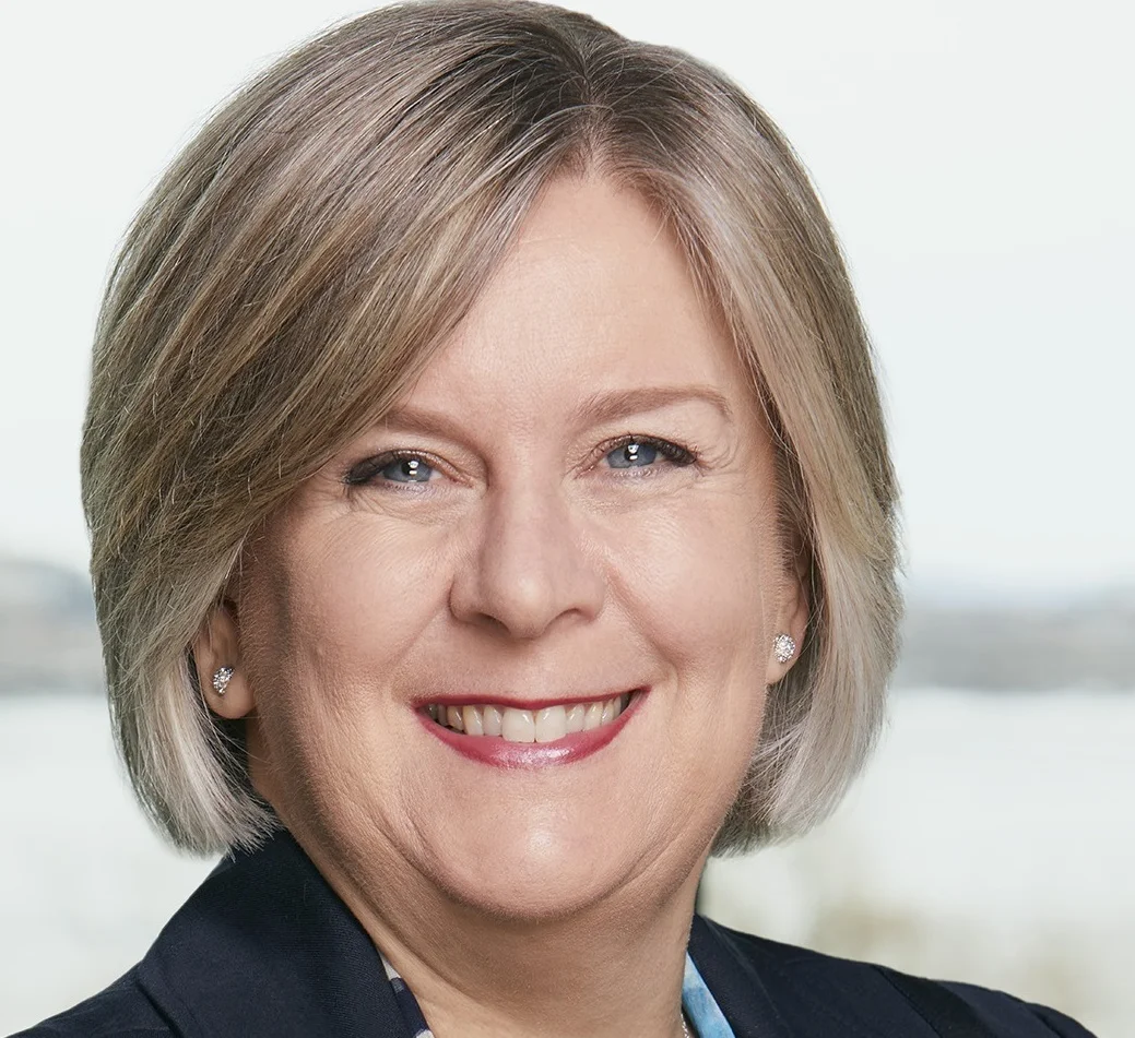 Ms. Sophie Roux Vice-president Public Relations and Communications Port of Montreal