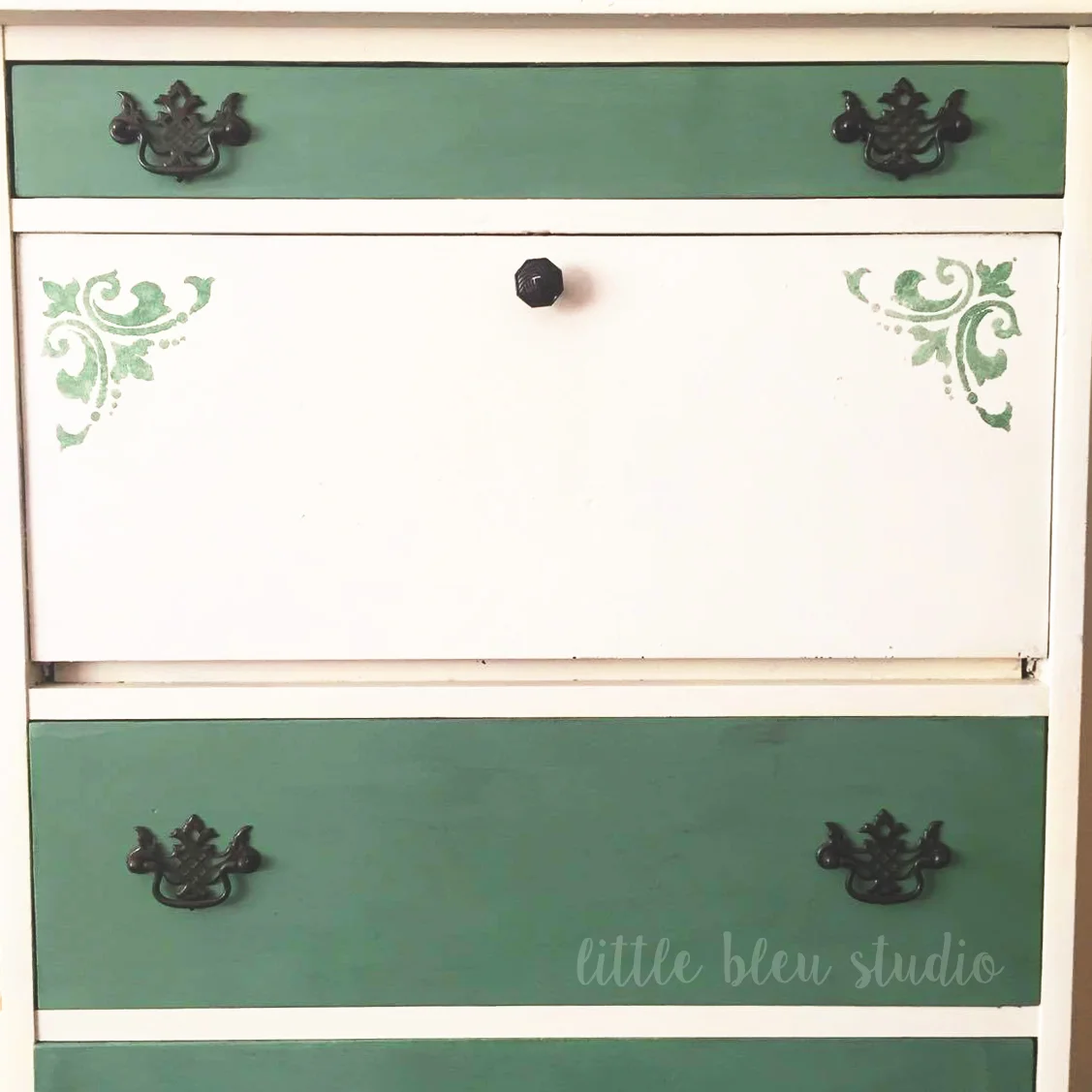 Dresser4.jpg