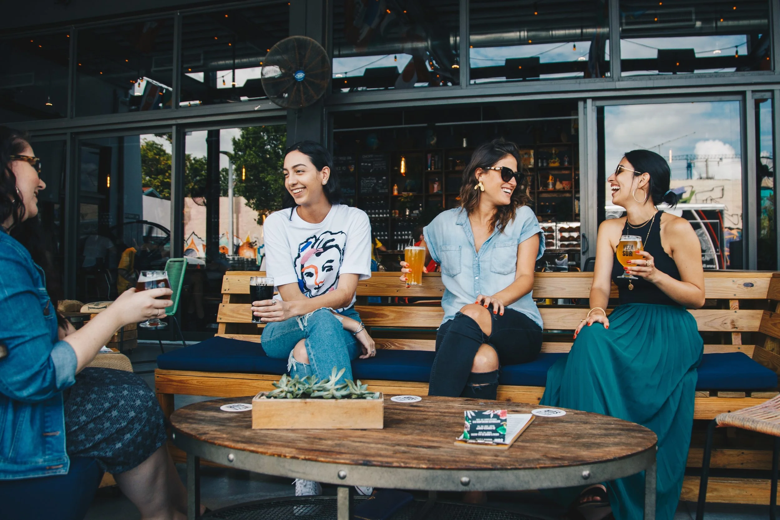adult-bar-coffee-1267694.jpg
