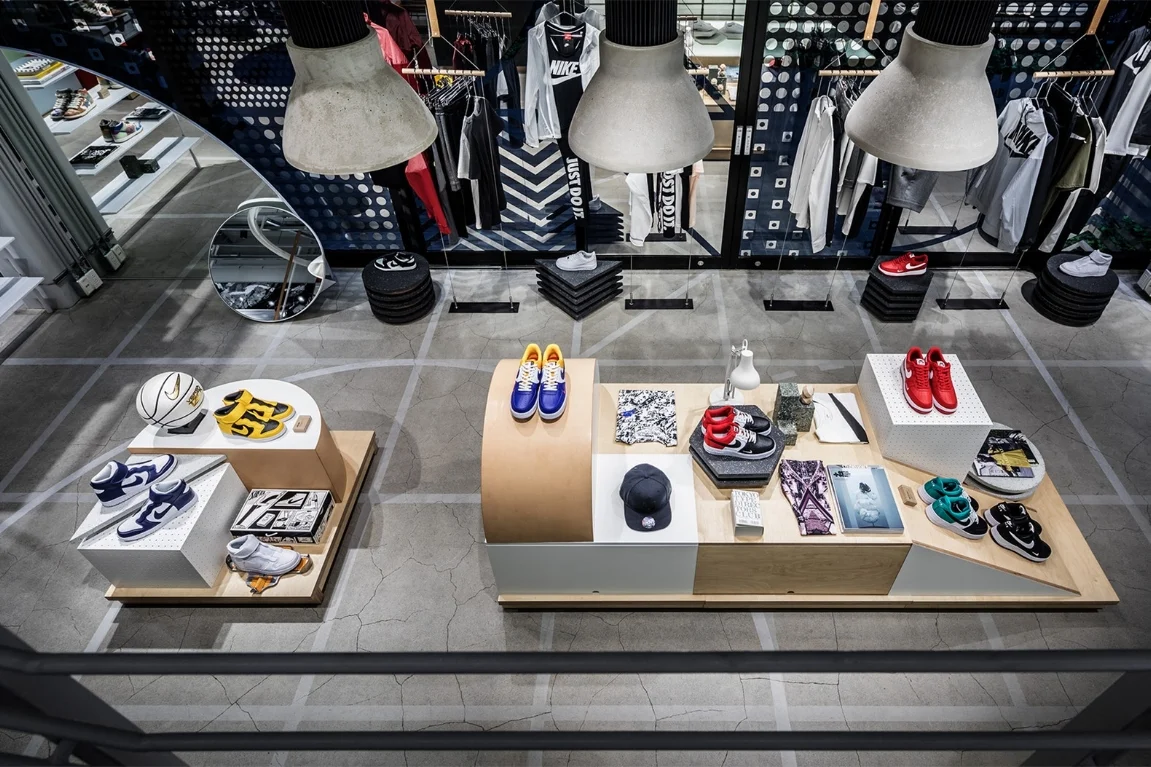 MC-Omotesando-Nikelounge-3.jpg