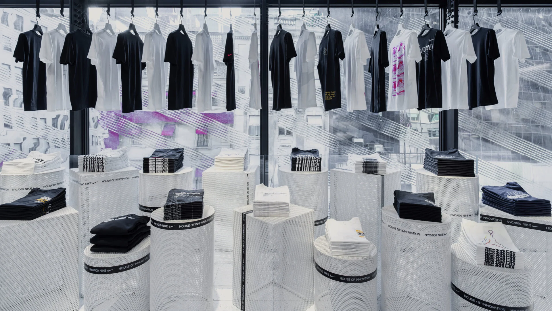 HOI_NY_SELECTS_111218 copy Extract 13.001.jpeg