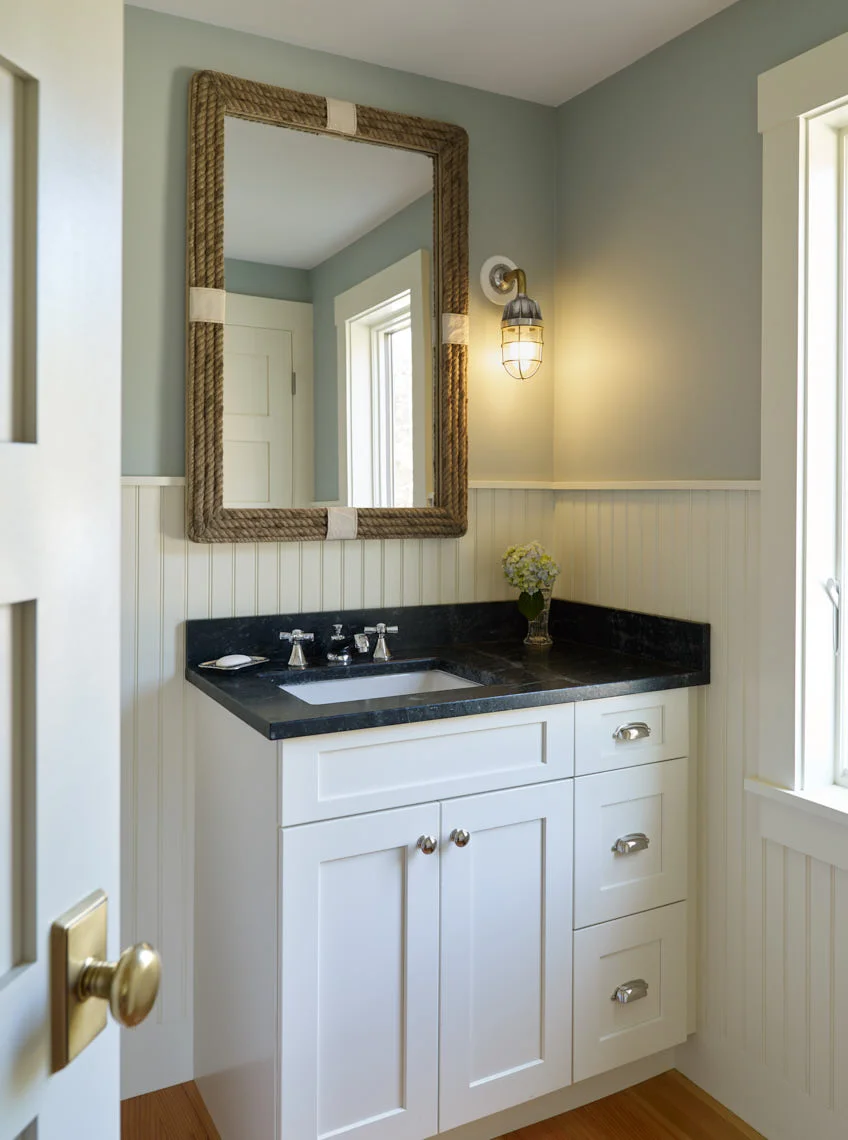 NEW MEADOWS RETREAT First floor bathroom
