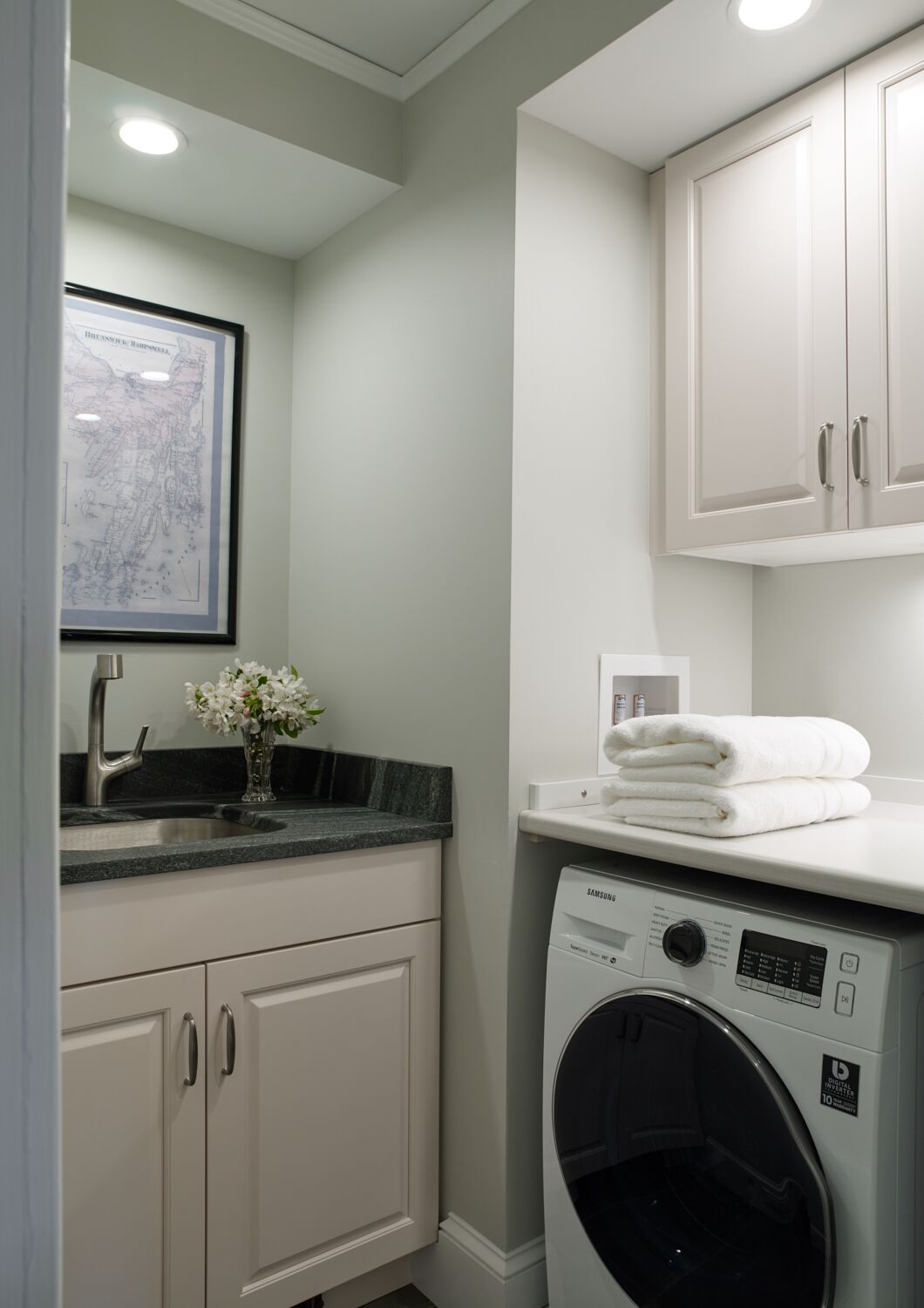 FARMHOUSE REFUGE Laundry
