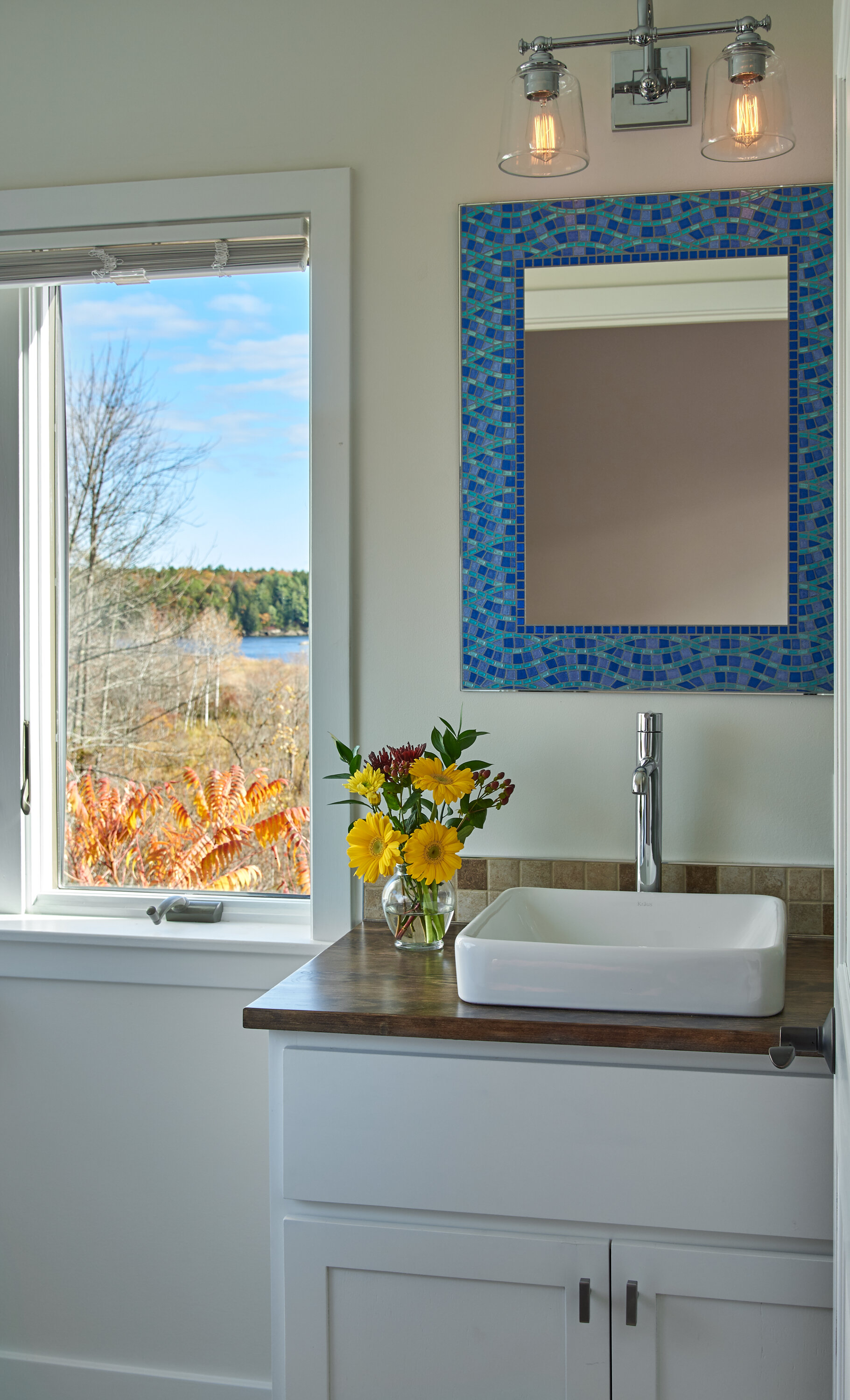  MERRYMEETING BAY RETREAT  First floor bathroom 