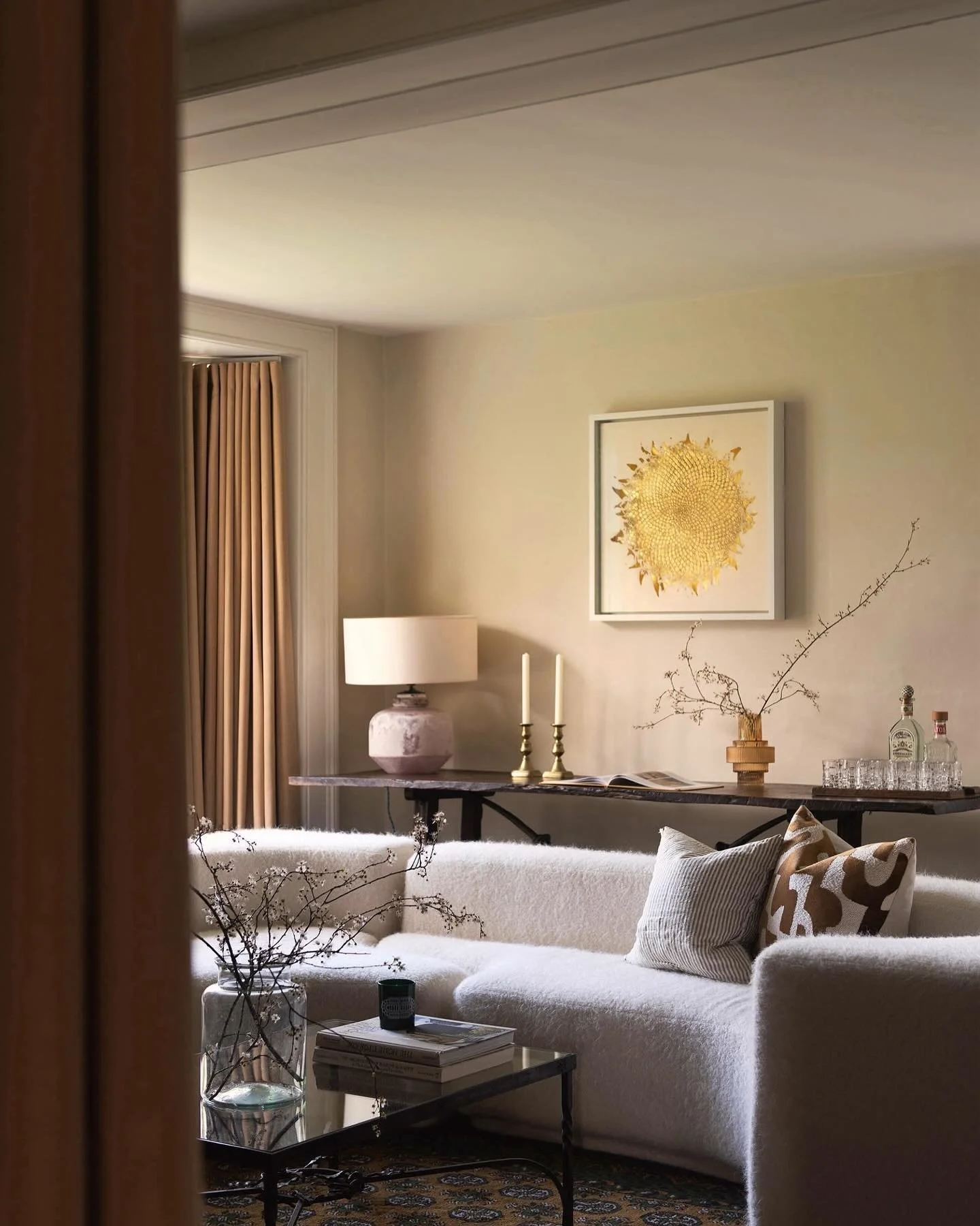 PROJECT REVEAL - The Drawing Room 

When curating the colour scheme for this room we took a less is more approach. With dark wooden floorboards and a low ceiling height, a key aim was to keep the space feeling light and airy. 

Woody greens, toasted 