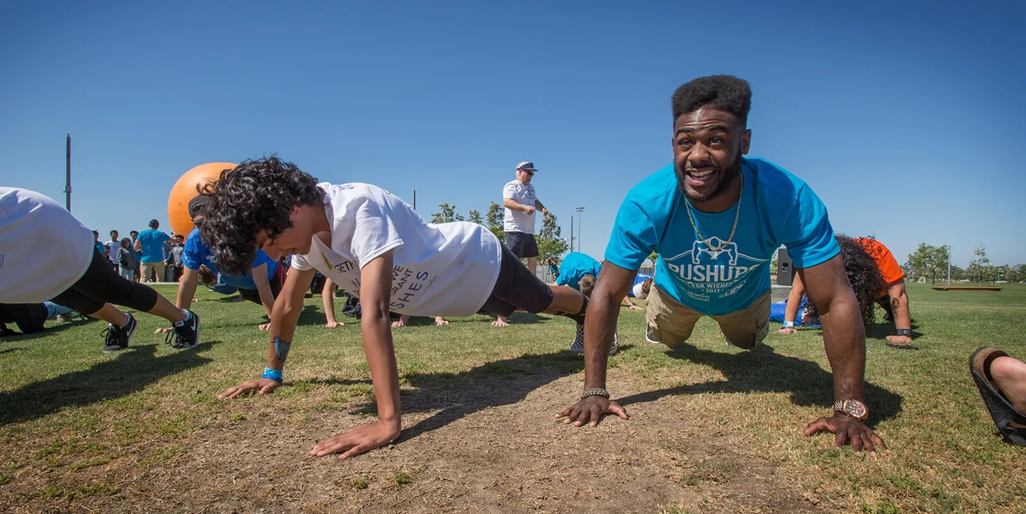 Sooo many push-ups XD! So hot outside! We can do it!!