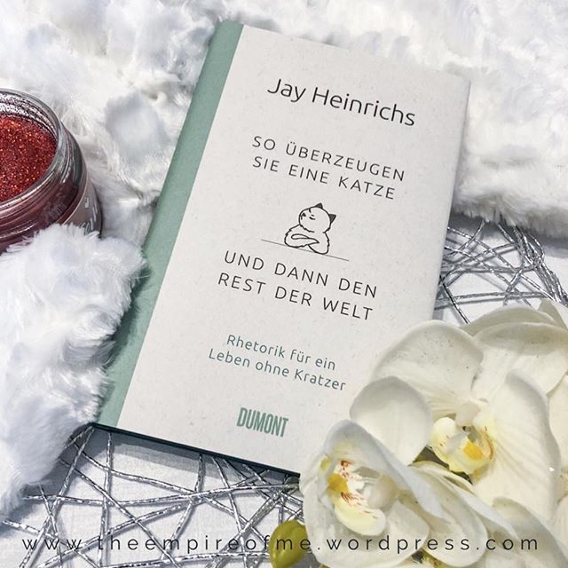 WOW! ⭐️⭐️⭐️⭐️⭐️ &ldquo;Absolute Leseempfehlung!&rdquo;, an &ldquo;Absolute must-read&rdquo; - a great review for the German version of How To Argue With A Cat from @the_empire_of_me. Visit her blog to read the full review! ❤️ A beautiful photo too - 