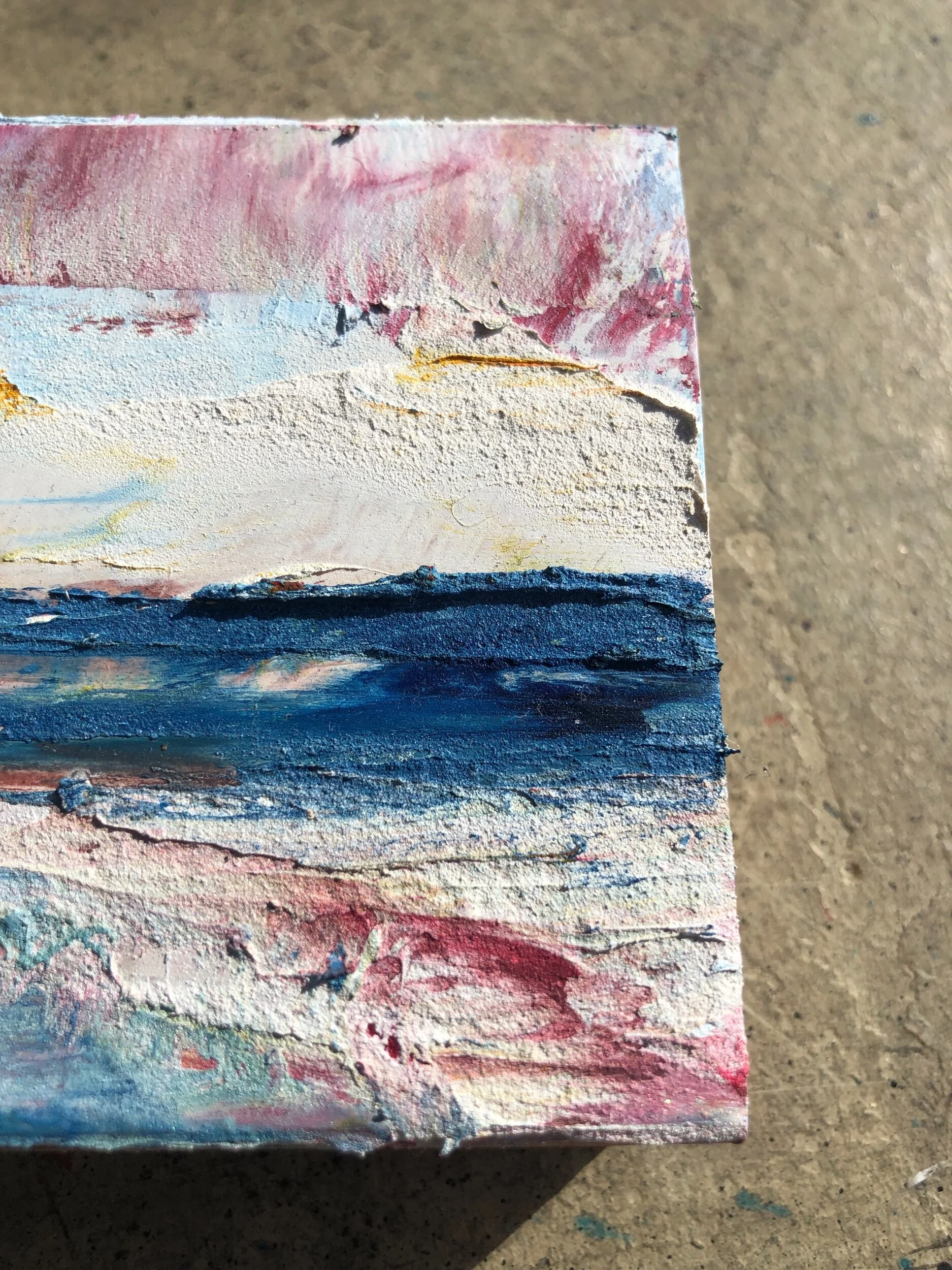 DC28E7C0-6783-41D4-AF2C-BB0FC611F85B