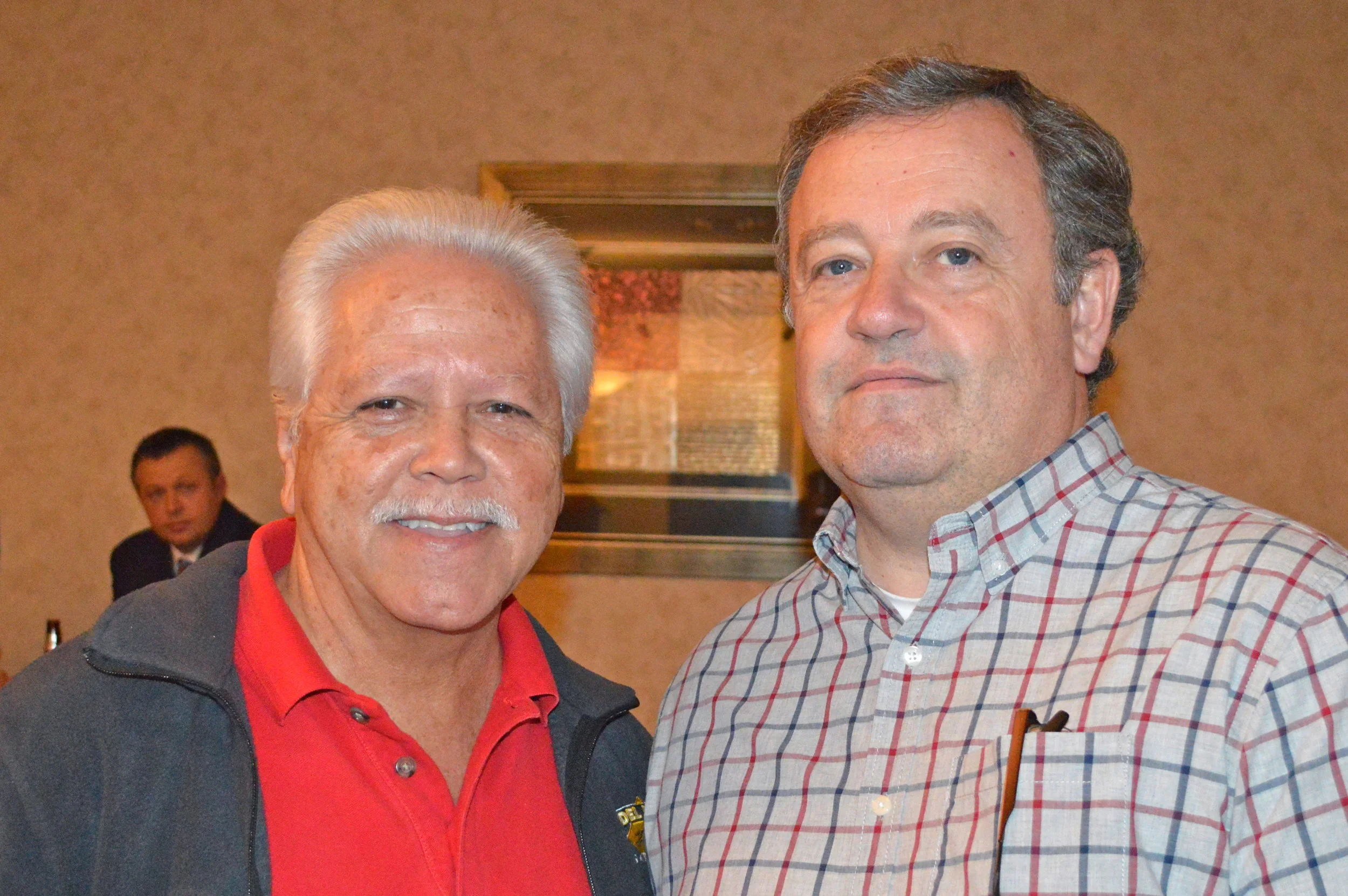 Handicapper Eddie "Pick 6" Pannell and Randy Atkisson. Eddie has a cameo in this phenomenal piece by David Hill. Access Eddie's picks here. 