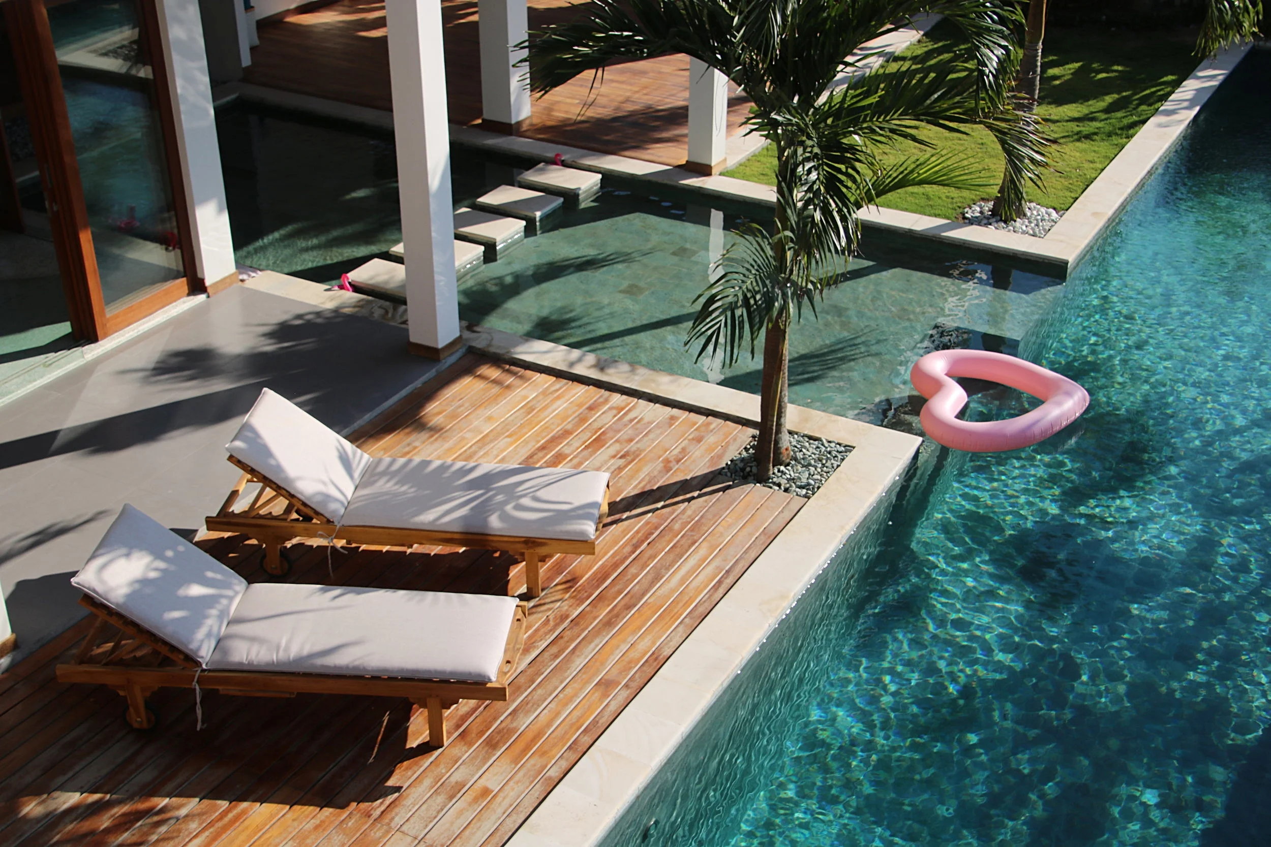 the T-shaped lap pool at Bali Kali Kubu