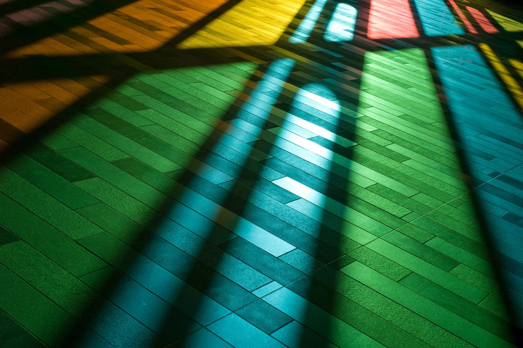 Thierry-Cerpolet_Awarded_Photographs_Palais-des-Couleurs.jpg