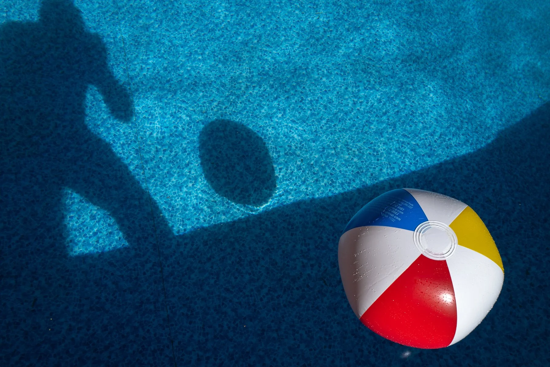 Thierry-Cerpolet_Awarded_Photographs_Shadow-Pursuit.jpg