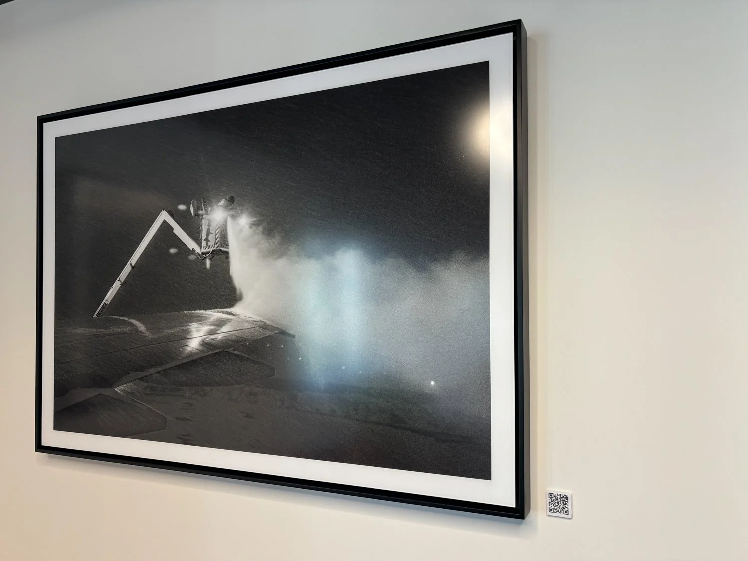 "De-icing Required B" in 30X43 " - IATA Office Montreal