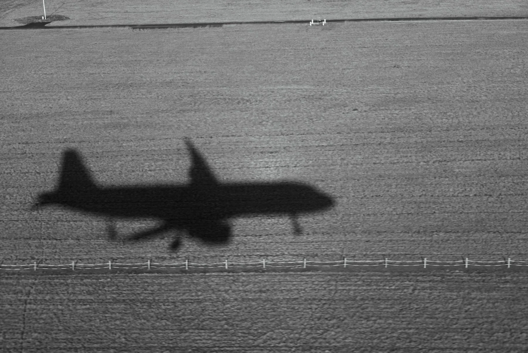 Thierry-Cerpolet_Window_Seat_Imminent-Landing_B.jpg