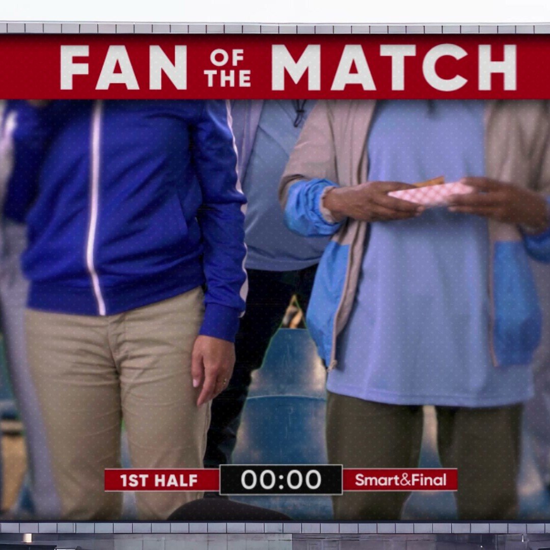 smart-final-world-cup-fan-of-the-match-ai-commercial-still.jpg