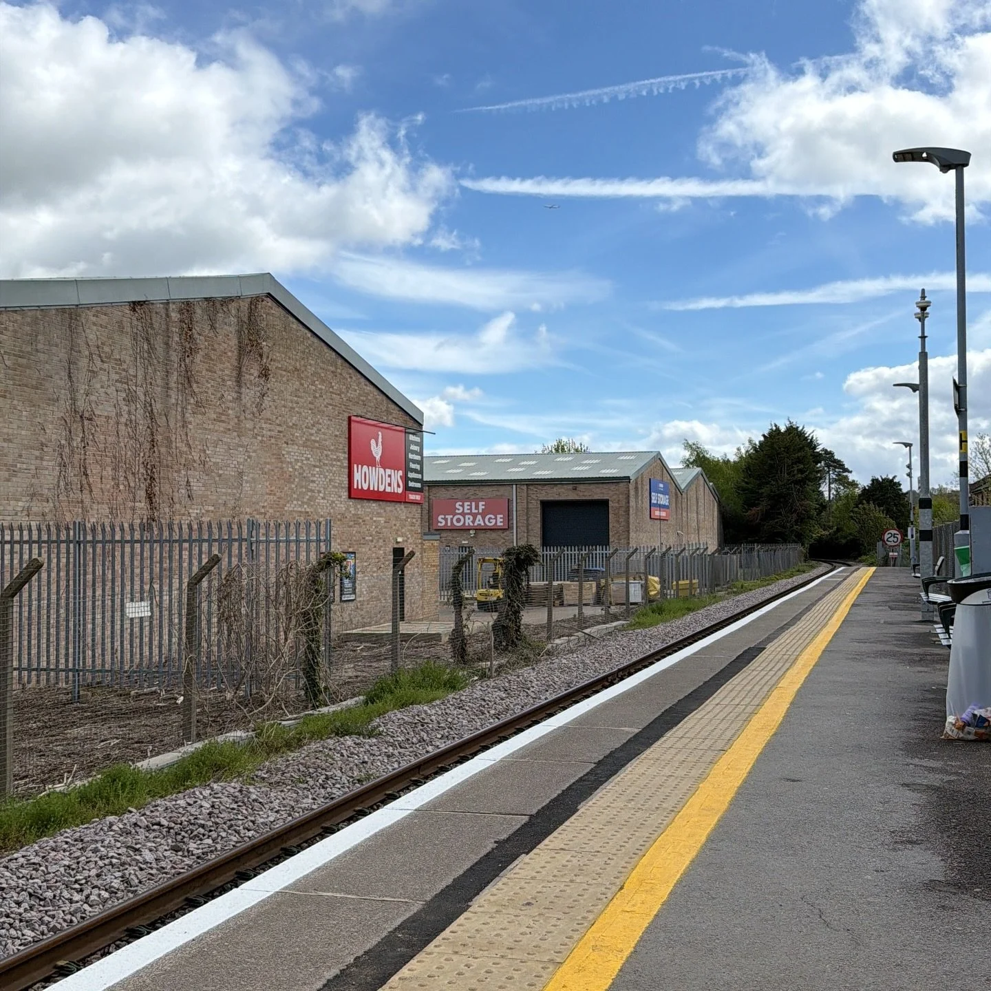 Waiting for my train to come&hellip;