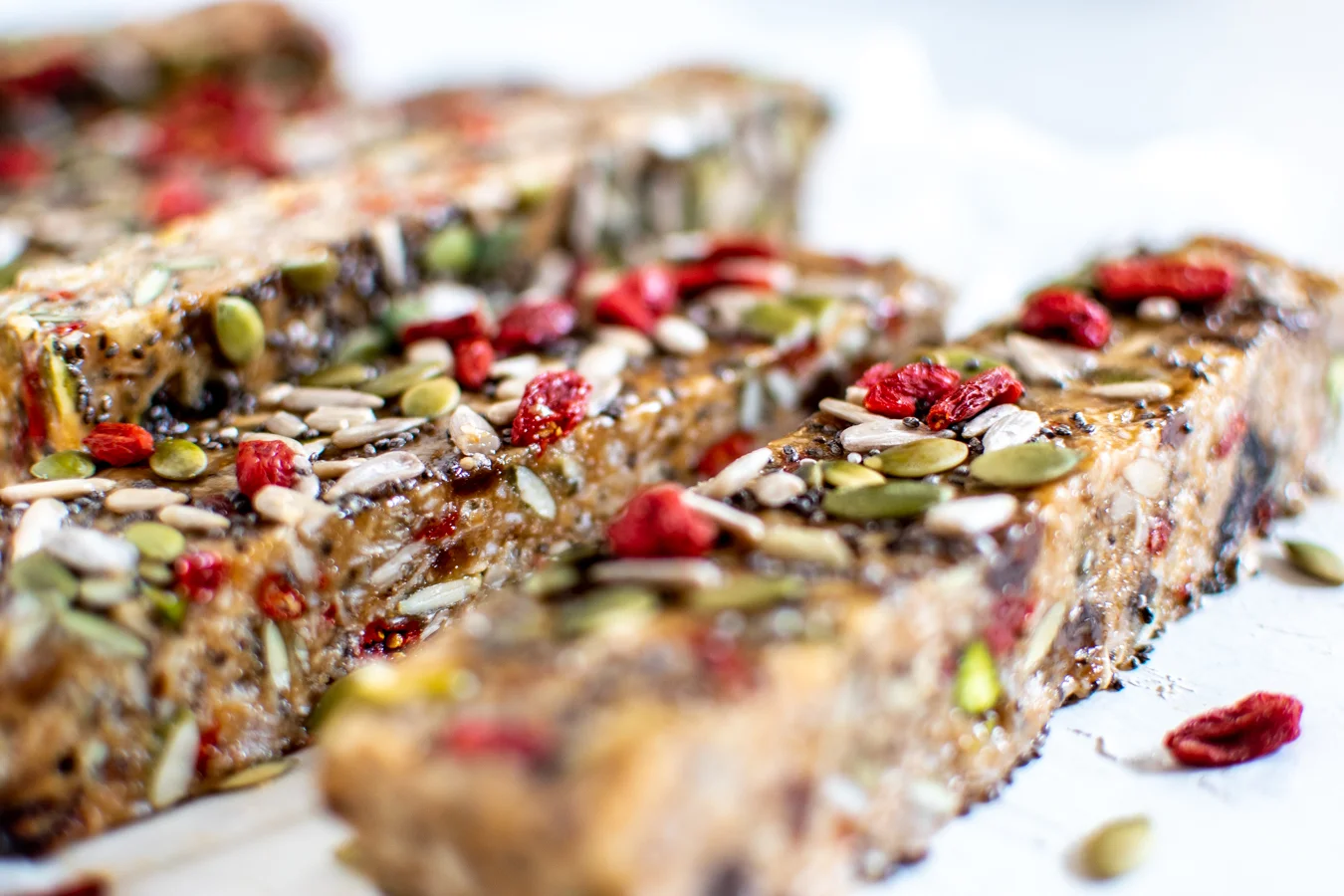 2019-01 Muesli Slice-3.jpg
