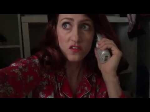 Emma Stone's a Scaredy Cat - CELEBRITY IMPRESSION