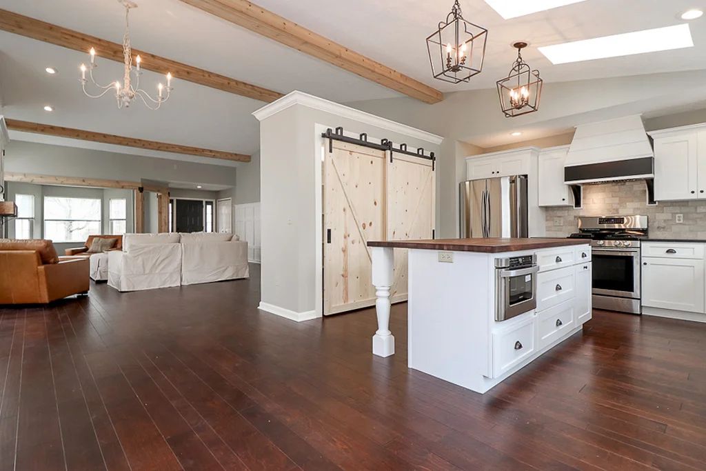 Kitchen1.jpg