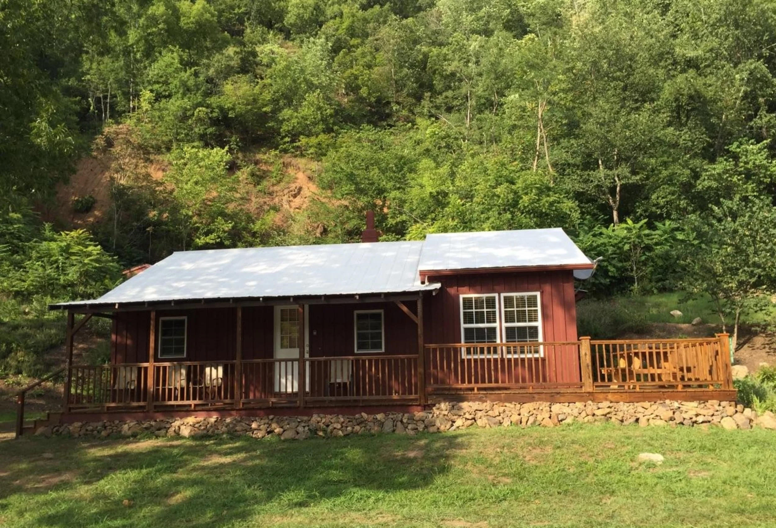 Rivers Edge Hot Springs Riverfront Cabin Rentals