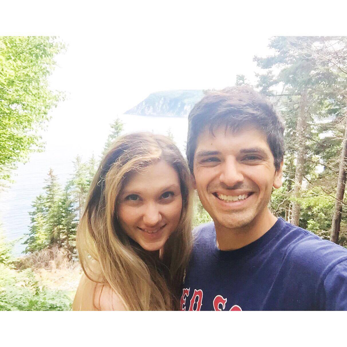 please ignore my Jane & Tarzan style hair. I thought it would look better than my dorky pony tail I had going on....didn't realize it would make it look like I don't have a shirt on. #iamwearingashirt #hiking