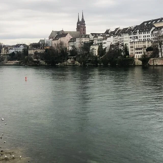 Gr&uuml;ezi, Switzerland! 🇨🇭
