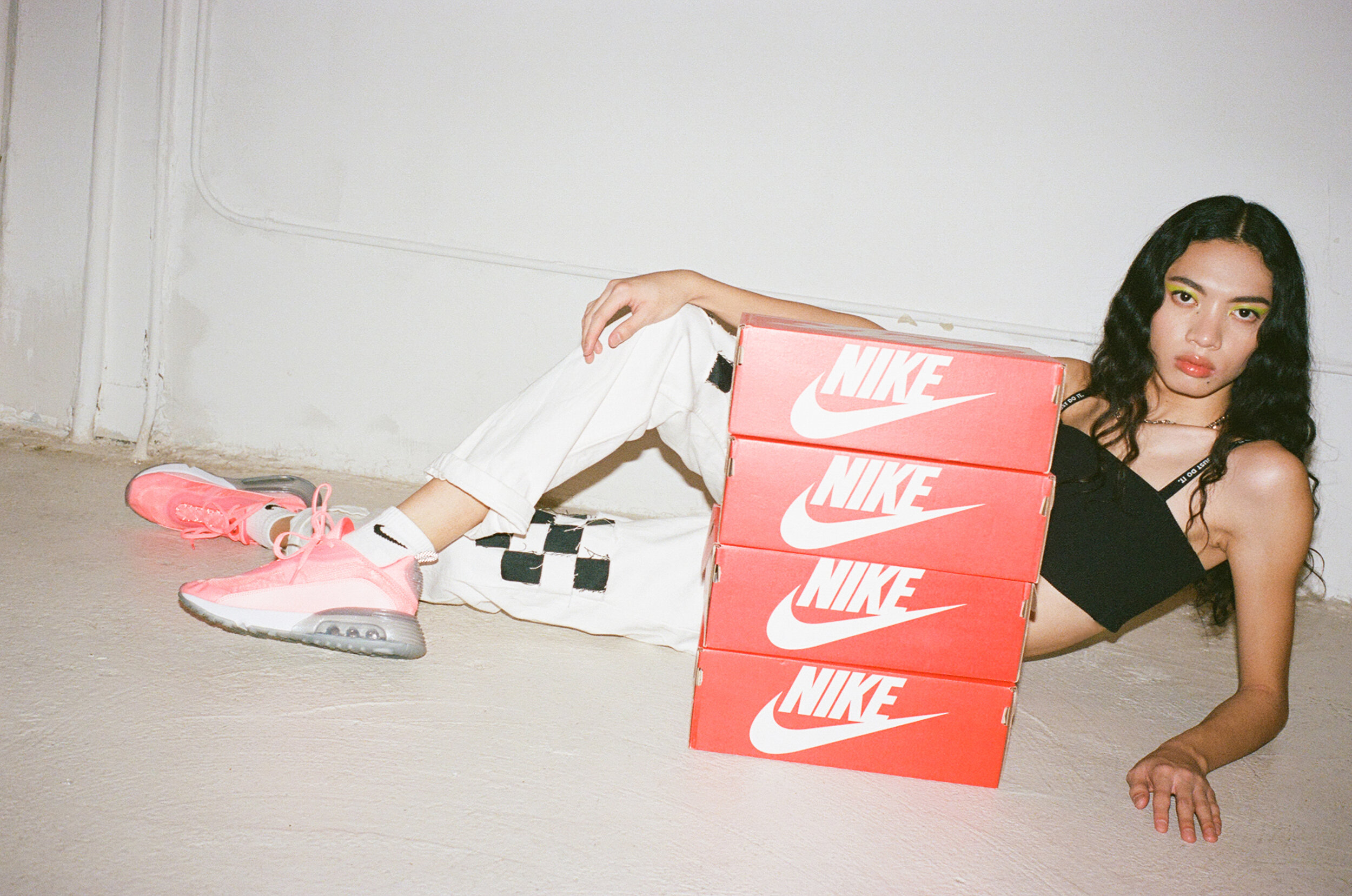 Urban Outfitters / Nike