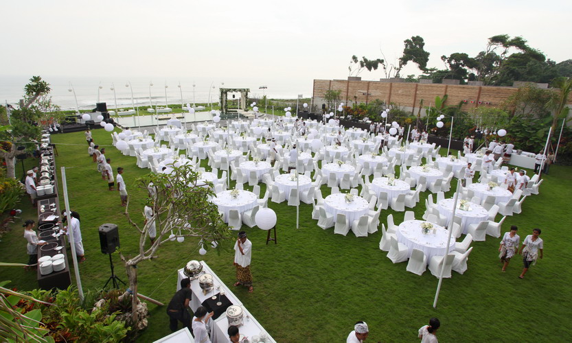 villa-phalosa-wedding-reception-set-up.jpg