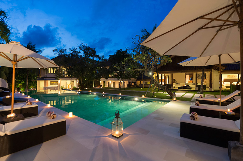 villa-manis-pool-side-at-night.jpg