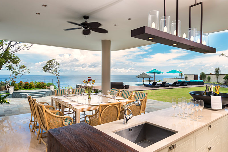 pandawa-cliff-estate-the-pala-outside-dining-and-bar-area.jpg